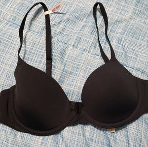 Pink Victoria's secret bra